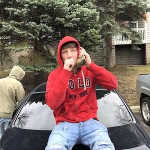 Meet your Posher, Dylan